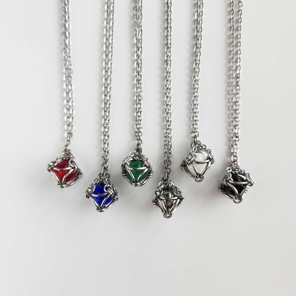 Black and silver goth necklace with a small silver chain - Picture 11 of 12
